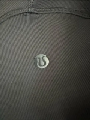 353. Lululemon 2pc set black sz 2 thumbnail 4