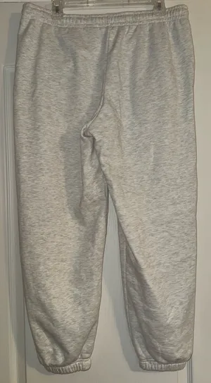 H&M Divided light gray ménage oversized jogger sweatpant thumbnail 3