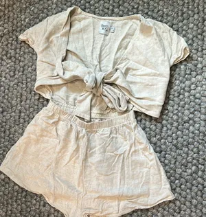 Princess Polly Linen Blend Cream Textured Tie Front Romper Size 4 thumbnail 1