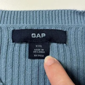 Imperfect Y2K vintage sweater 2002 Gap XXL‎ 100% cotton vneck ribbed XXL sweater thumbnail 8