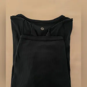 Lululemon Long Sleeve Ribbed Top - Size 10 - Excellent Condition! thumbnail 6
