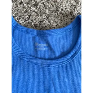 No Boundaries Women's Blue Ribbed Tank Top Size‎ Large thumbnail 2