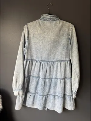 Light Wash Denim Button thumbnail 2