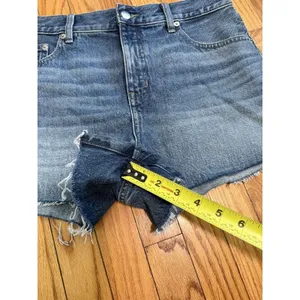J. Crew Low-rise Frayed Denim Shorts Size 29‎ thumbnail 7