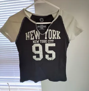 New York Tee Black thumbnail 1