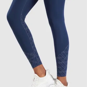 Gymshark Speed Leggings. Navy Size S NWT thumbnail 2
