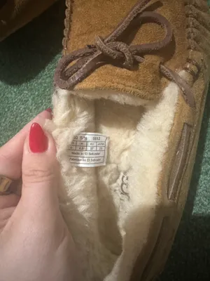 UGG Moccasin Slippers Women’s thumbnail 5