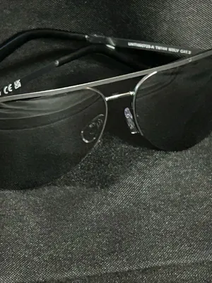 Tahari Silver Aviator Sunglasses Mirrored Lenses thumbnail 3