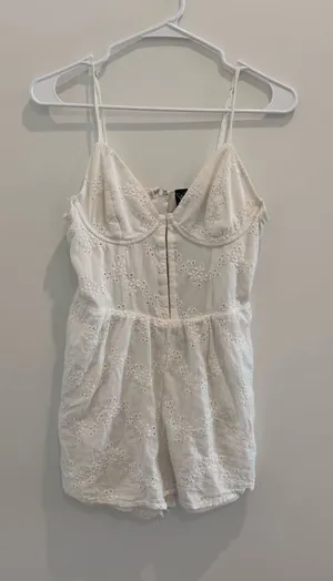 Windsor White Windsor eyelet lace romper thumbnail 3