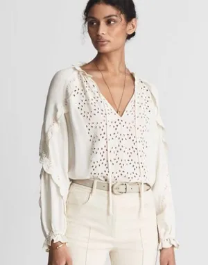 REISS Flora Broderie Scalloped Sleeves Ivory Cream Top Blouse 4 thumbnail 3