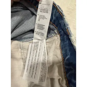 Abercrombie & Fitch Mom Short High Rise Distressed Denim Blue Womens Size 24 00‎ thumbnail 6