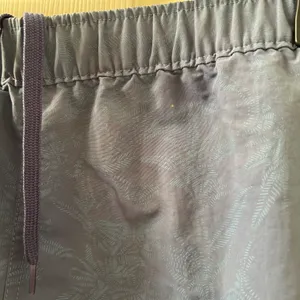 Patagonia Womens Barely Baggies Shorts 2.5” Size XL Monkey Flower Current Blue thumbnail 4