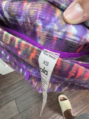 ALO Yoga Purple Multicolor Patterned Leggings thumbnail 11