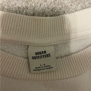 Urban Outfitters Follow The Sun Puff Paint Graphic Sweatshirt L thumbnail 4