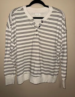 Maurices Womens Cream Black Striped Henley Snap Button Sweatshirt L Relaxed thumbnail 1