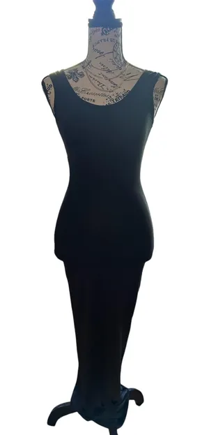NWT Size Medium Black Maxi Dress thumbnail 1