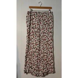 J Crew Soft Shine Pajama Set Womens M Blurry Cherry Print Viscose 2 Piece thumbnail 4