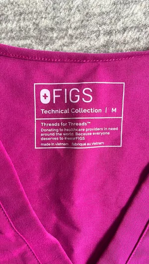 FIGS Med  Scrub Top thumbnail 2