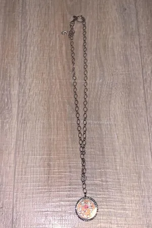 Origami Owl silver sequined necklace thumbnail 2