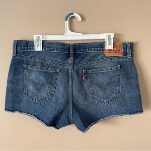 Levi's | Cut Off Denim Jean Shorts Sz 31 thumbnail 3