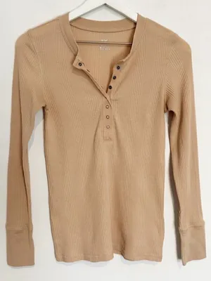 Aerie Heart Eyes Waffle Henley XS Cozy Loungewear Quiet Luxury Soft Pullover Top thumbnail 1