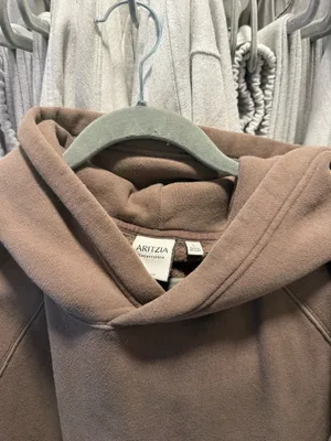 Aritzia Mega Hoodie thumbnail 3