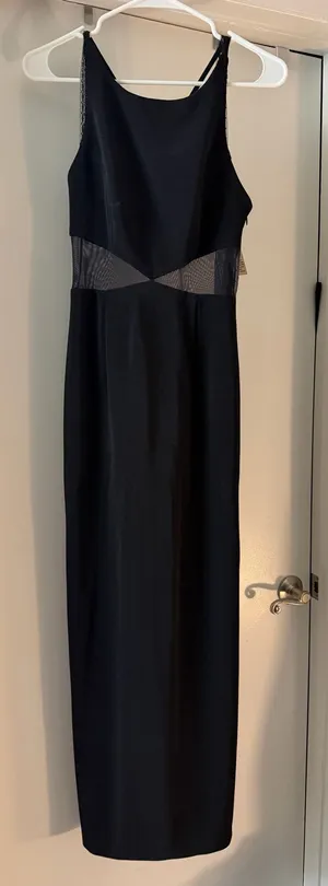Black dress Size M thumbnail 1