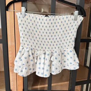 Zara polka dots linen cotton smocked top ruffle strapless stretchy tube thumbnail 2