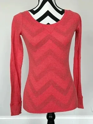 Arizona‎ Jeans Waffle Long Sleeve Top Sz XS thumbnail 1