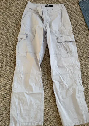 Hollister Pants Cargo thumbnail 1