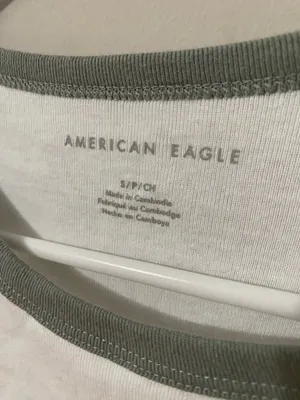 American Eagle Outfitters White Top thumbnail 3