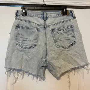 American Eagle Mom shorts thumbnail 2