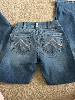 Ariat Mid-Rise Straight Leg Jeans thumbnail 2