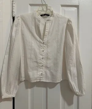 ZARA White Top thumbnail 1
