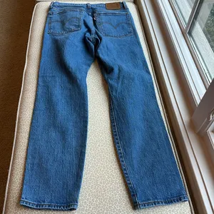 Levi’s Wedgie buttonfly high rise distressed jeans size 26 thumbnail 13