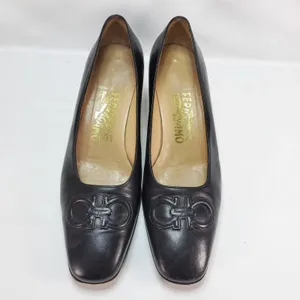 Salvatore Ferragamo Gancini‎ Pumps Womens 7.5 B Black Leather Block Heel Italy thumbnail 3