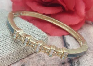 Lia Sophia Gray Enamel Gold Tone Stretchable Bangle Bracelet Baguette Crystals thumbnail 1