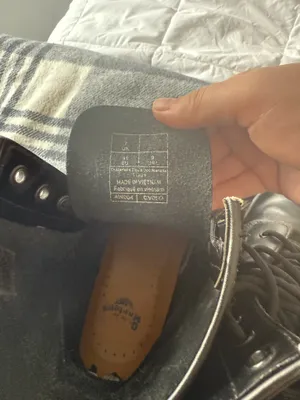 Dr. Martens boots thumbnail 5