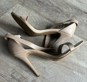 Nude Heels Tan Size 8 thumbnail 5