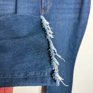 Abercrombie & Fitch The Vintage High Rise‎ Flare Raw Hem Medium Wash 34/18 Short thumbnail 6