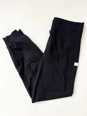 Vuori daily jogger pants black medium thumbnail 2