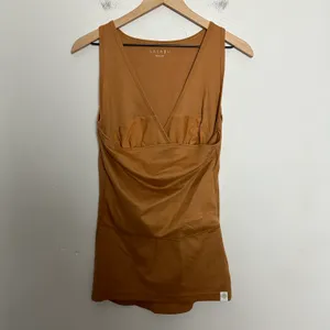 LALABU- Womens Soothe Tank Camel Babywearing Shirt Sleeveless Carrier thumbnail 2