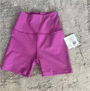 Beyond Yoga Biker shorts thumbnail 1