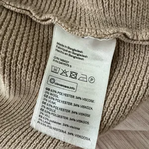 Hennes & Mauritz 3/4 Sleeve Knit Sweater thumbnail 3