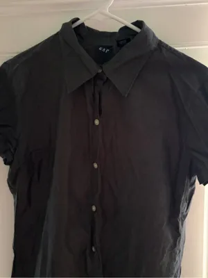 Gap Gray Button Down Blouse Junior’s Size L thumbnail 2