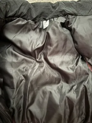 H&M Puffer Vest Black thumbnail 3