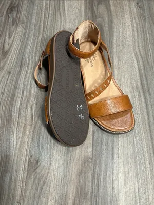 BRIOSO Tan Leather Ankle-Strap Comfort Sandals thumbnail 9
