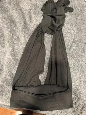 Shein Crop Top  thumbnail 3