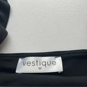 Vestique Black Ruched Strap Bikini Swimsuit Top – Size M thumbnail 4