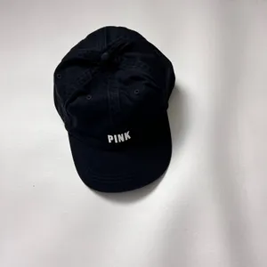 PINK Women’s Black Baseball Logo Hat NWT thumbnail 2